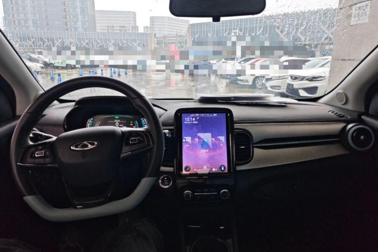 Used Chery QQ Little Ant 2022 Sweet Pink Edition Half-Sugar Version Lithium Iron Phosphate 29.2 kWh 30 kW 301 km Center Console