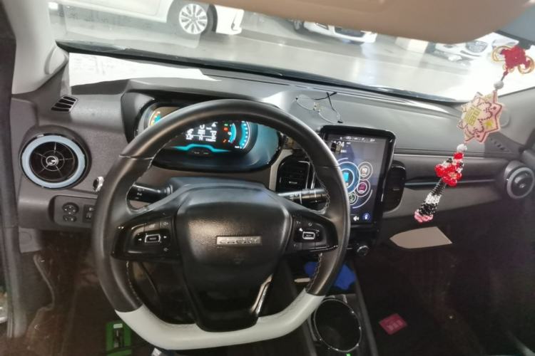 Used Chery QQ Little Ant 2022 Sweet Pink Edition Half-Sugar Version Lithium Iron Phosphate 30 kW 301 km Center Console