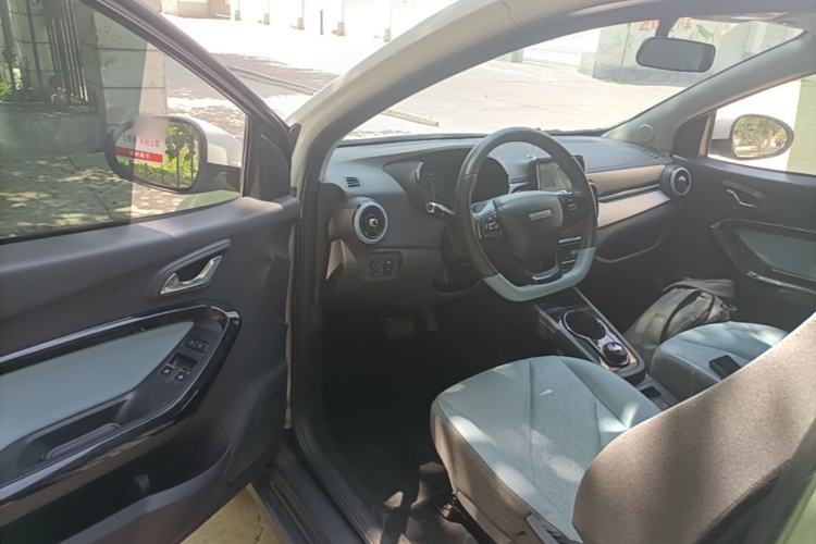 Used Chery QQ Little Ant 2022 Restyled Version Sweet Pink Edition Half-Sugar Version 30.6 kWh 30 kW 301 km Driver Seat