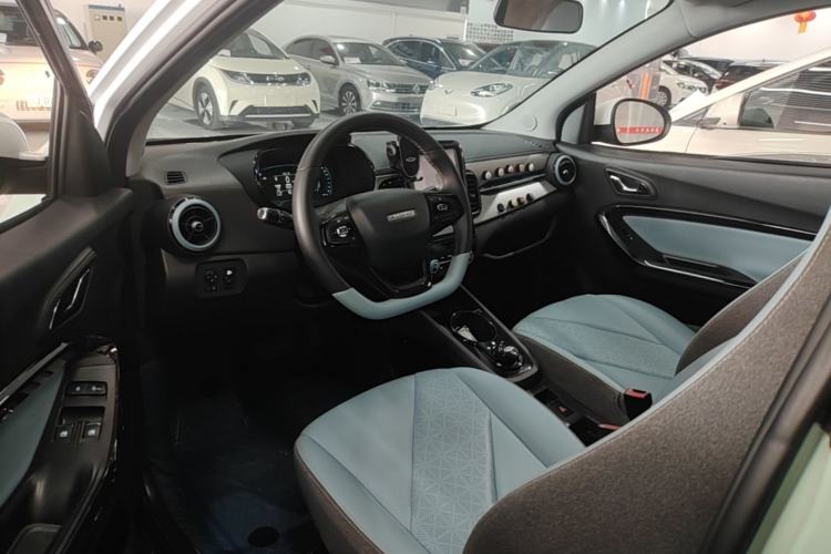 Used Chery QQ Little Ant 2022 Sweet Pink Edition Half-Sugar Version Lithium Iron Phosphate 30 kW 301 km Driver Seat