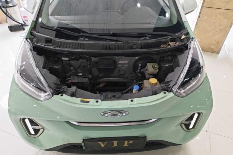 Used Chery QQ Little Ant 2022 Restyled Version Sweet Pink Edition Half-Sugar Version 30.6 kWh 30 kW 301 km Engine Bay