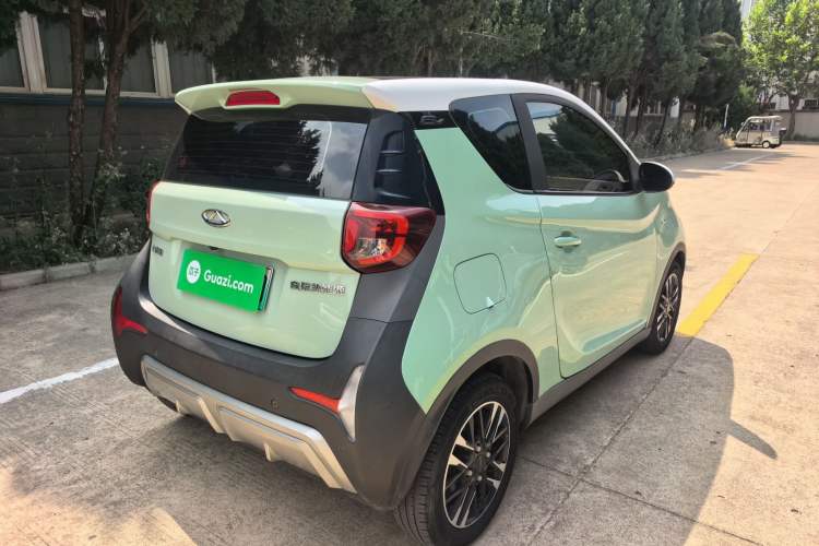 Used Chery QQ Little Ant 2022 Revised Version Sweet Pink Edition Half-Sugar Version Lithium Iron Phosphate 30.7 kWh 30 kW 301 km Exterior 2