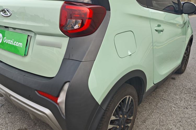 Used Chery QQ Little Ant 2022 Revised Version Sweet Pink Edition Half-Sugar Version Lithium Iron Phosphate 30.7 kWh 30 kW 301 km Exterior 4