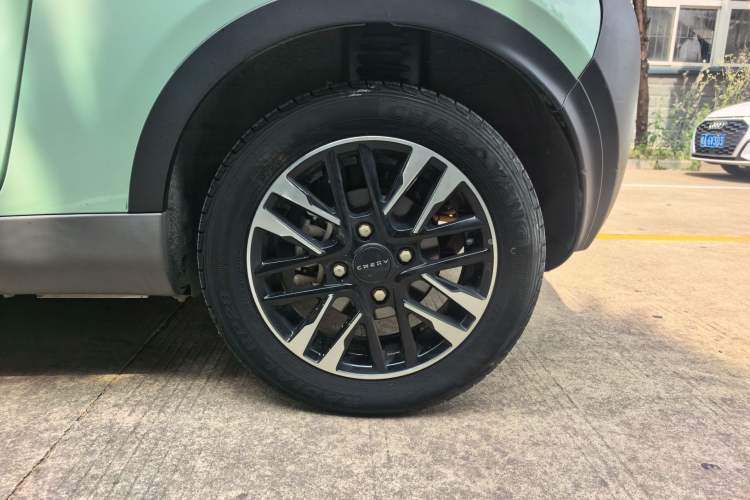 Used Chery QQ Little Ant 2022 Revised Version Sweet Pink Edition Half-Sugar Version Lithium Iron Phosphate 30.7 kWh 30 kW 301 km Exterior 5