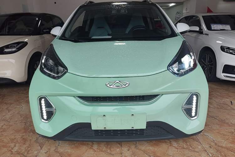 Used Chery QQ Little Ant 2022 Sweet Pink Edition Full-Sugar Version Lithium Iron Phosphate 30 kW 301 km Front