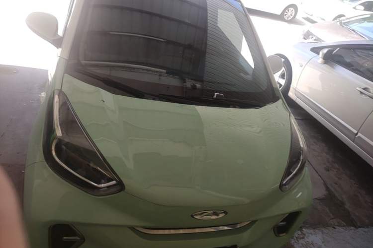 Used Chery QQ Little Ant 2022 Sweet Pink Edition Half-Sugar Version Lithium Iron Phosphate 30 kW 301 km Front