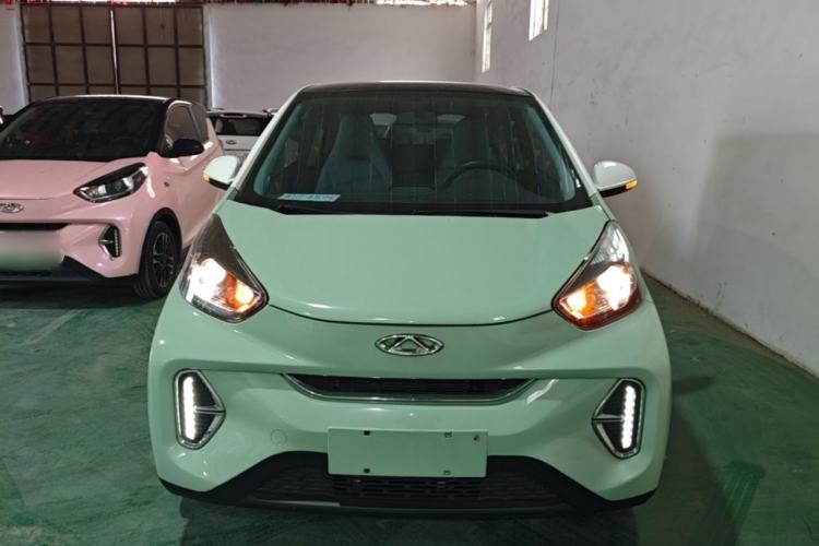 Used Chery QQ Little Ant 2022 Revised Version Sweet Pink Edition Half-Sugar Version Lithium Iron Phosphate 30.7 kWh 30 kW 301 km Front