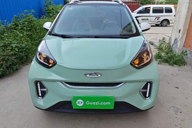 Used Chery QQ Little Ant 2022 Sweet Pink Edition Full-Sugar Version 3-Cell Lithium 30kW 301km Front
