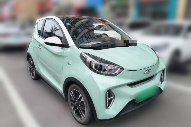 Used Chery QQ Little Ant 2022 Restyled Version Sweet Pink Edition Half-Sugar Version 30.6 kWh 30 kW 301 km Front Right 45 Deg