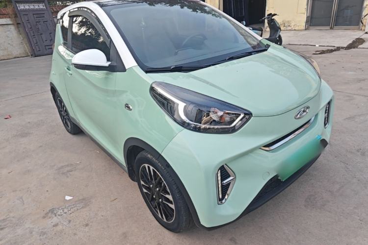 Used Chery QQ Little Ant 2022 Sweet Pink Edition Half-Sugar Version Lithium Iron Phosphate 30 kW 301 km Front Right 45 Deg