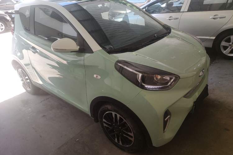 Used Chery QQ Little Ant 2022 Sweet Pink Edition Half-Sugar Version Lithium Iron Phosphate 30 kW 301 km Front Right 45 Deg