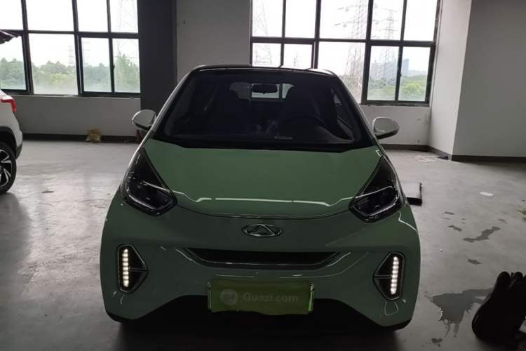 Used Chery QQ Little Ant 2022 Revised Version Sweet Pink Edition Half-Sugar Version Lithium Iron Phosphate 30.7 kWh 30 kW 301 km Front