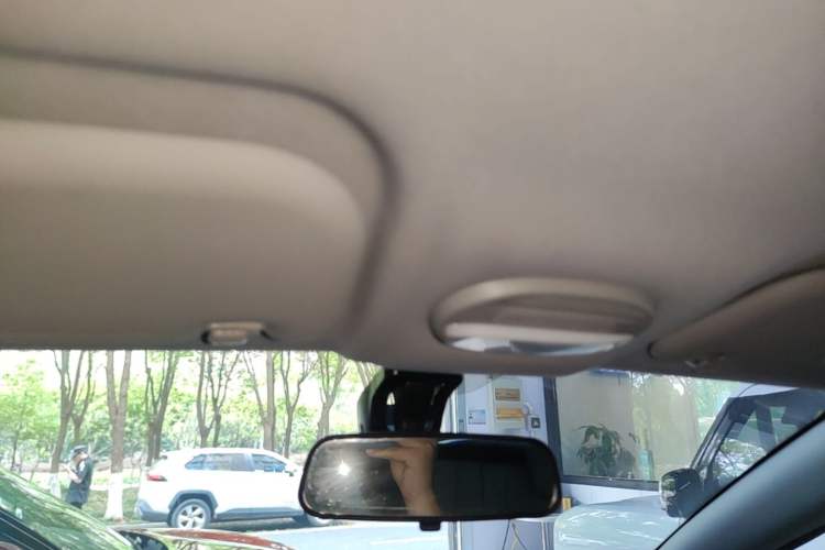 Used Chery QQ Little Ant 2022 Sweet Pink Edition Half-Sugar Version Lithium Iron Phosphate 30 kW 301 km Headliner
