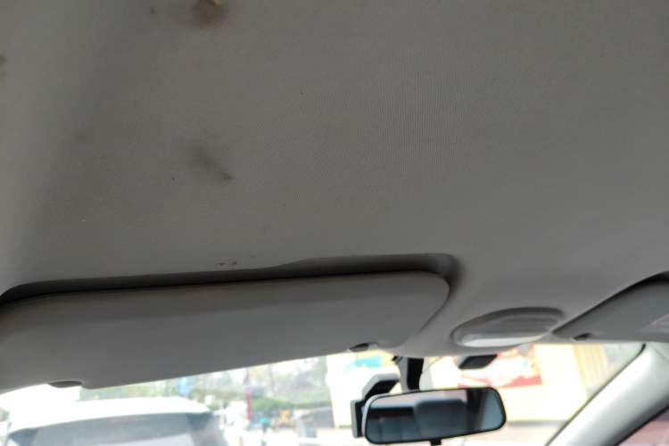 Used Chery QQ Little Ant 2022 Sweet Pink Edition Half-Sugar Version Lithium Iron Phosphate 30 kW 301 km Headliner