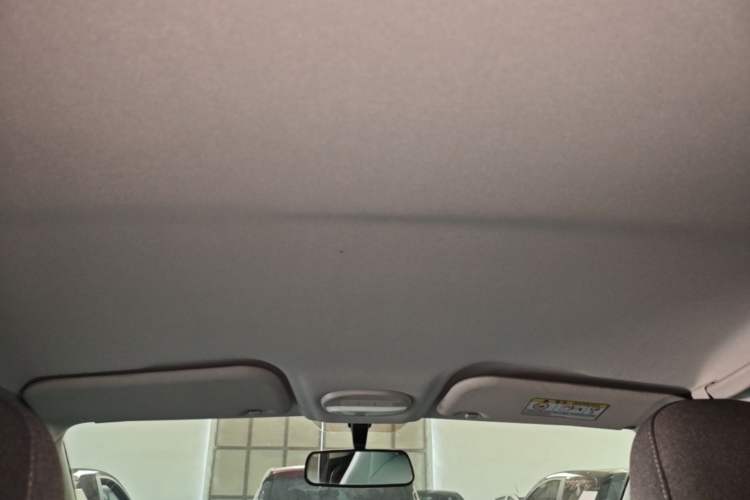 Used Chery QQ Little Ant 2022 Revised Version Sweet Pink Edition Half-Sugar Version Lithium Iron Phosphate 30.7 kWh 30 kW 301 km Headliner