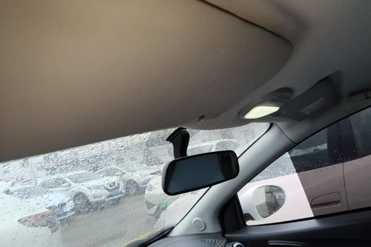 Used Chery QQ Little Ant 2022 Sweet Pink Edition Half-Sugar Version 3-Cell Lithium 30kW 408km Headliner