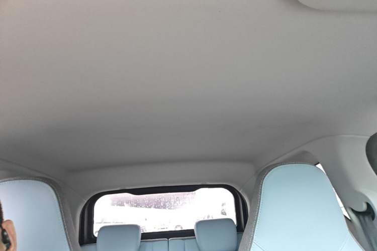 Used Chery QQ Little Ant 2022 Sweet Pink Edition Half-Sugar Version Lithium Iron Phosphate 29.2 kWh 30 kW 301 km Headliner