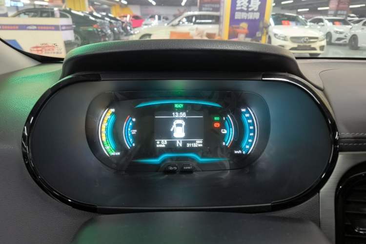 Used Chery QQ Little Ant 2022 Sweet Pink Edition Half-Sugar Version Lithium Iron Phosphate 30 kW 301 km Instrument Cluster