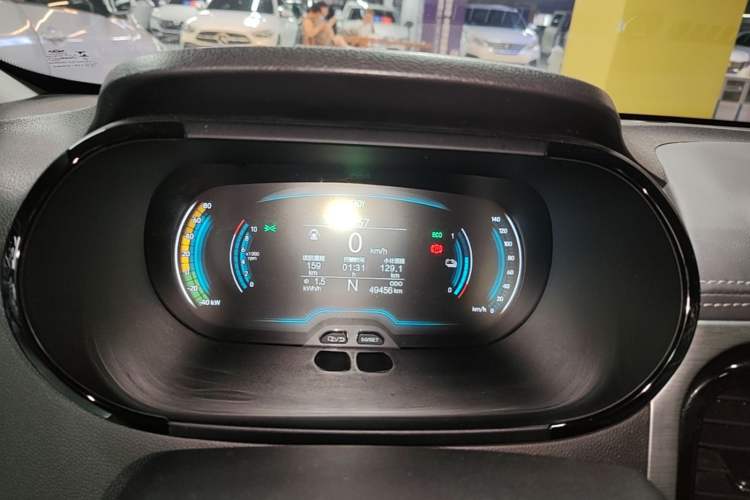 Used Chery QQ Little Ant 2022 Sweet Pink Edition Full-Sugar Version Lithium Iron Phosphate 30 kW 301 km Instrument Cluster