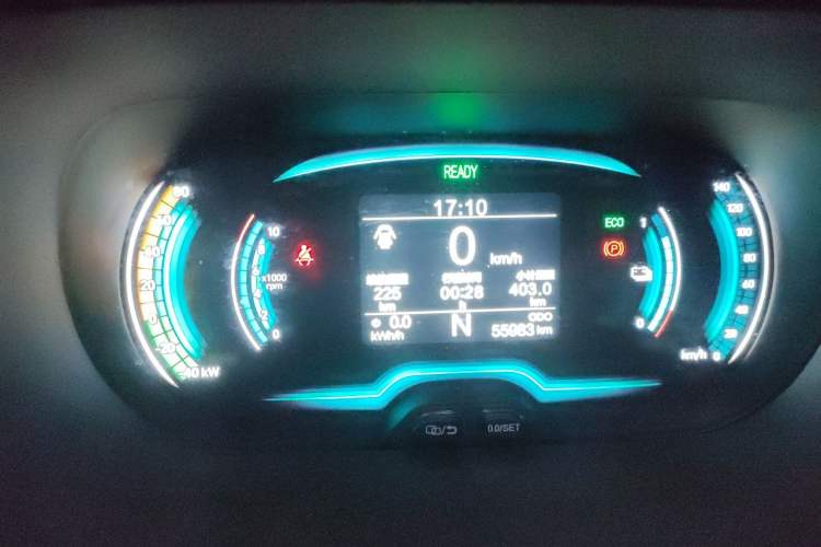 Used Chery QQ Little Ant 2022 Sweet Pink Edition Half-Sugar Version Lithium Iron Phosphate 29.2 kWh 30 kW 301 km Instrument Cluster