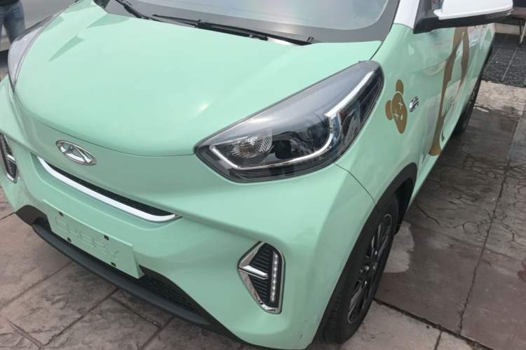 Used Chery QQ Little Ant 2022 Sweet Pink Edition Half-Sugar Version Lithium Iron Phosphate 30 kW 301 km Left Front Headlight