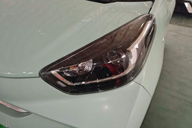 Used Chery QQ Little Ant 2022 Revised Version Sweet Pink Edition Half-Sugar Version Lithium Iron Phosphate 30.7 kWh 30 kW 301 km Left Front Headlight