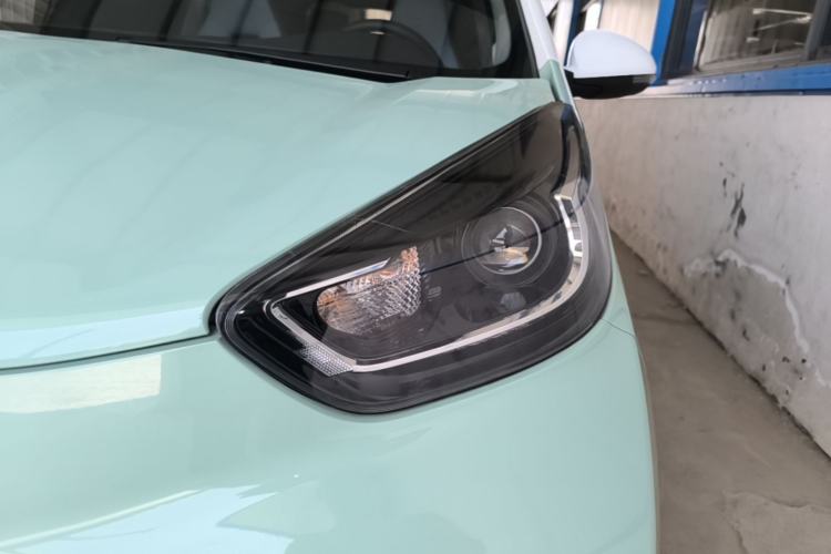 Used Chery QQ Little Ant 2022 Sweet Pink Edition Half-Sugar Version Lithium Iron Phosphate 29.2 kWh 30 kW 301 km Left Front Headlight