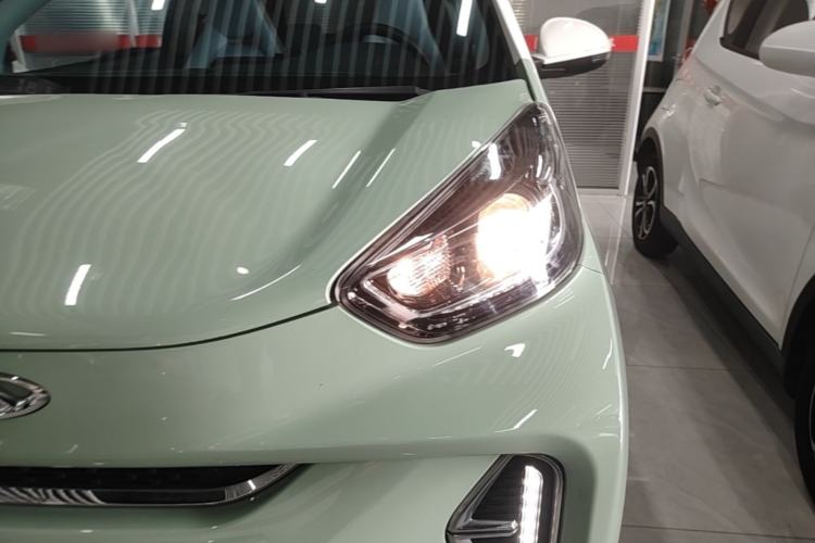 Used Chery QQ Little Ant 2022 Sweet Pink Edition Half-Sugar Version Lithium Iron Phosphate 30 kW 301 km Left Front Headlight