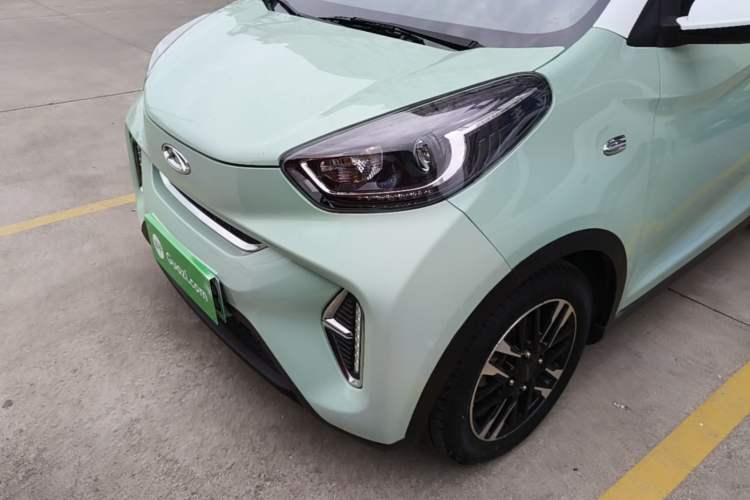 Used Chery QQ Little Ant 2022 Sweet Pink Edition Half-Sugar Version Lithium Iron Phosphate 30 kW 301 km Left Front Headlight
