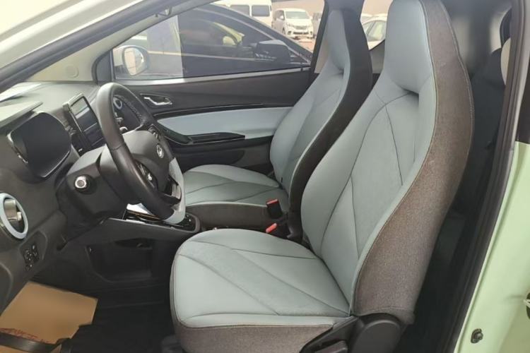 Used Chery QQ Little Ant 2022 Revised Version Sweet Pink Edition Half-Sugar Version Lithium Iron Phosphate 30.7 kWh 30 kW 301 km Left Front Seat