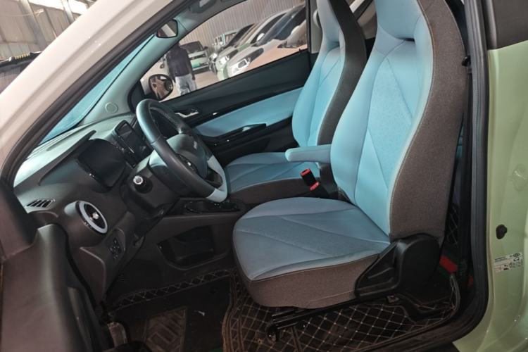 Used Chery QQ Little Ant 2022 Revised Version Sweet Pink Edition Half-Sugar Version Lithium Iron Phosphate 30.7 kWh 30 kW 301 km Left Front Seat