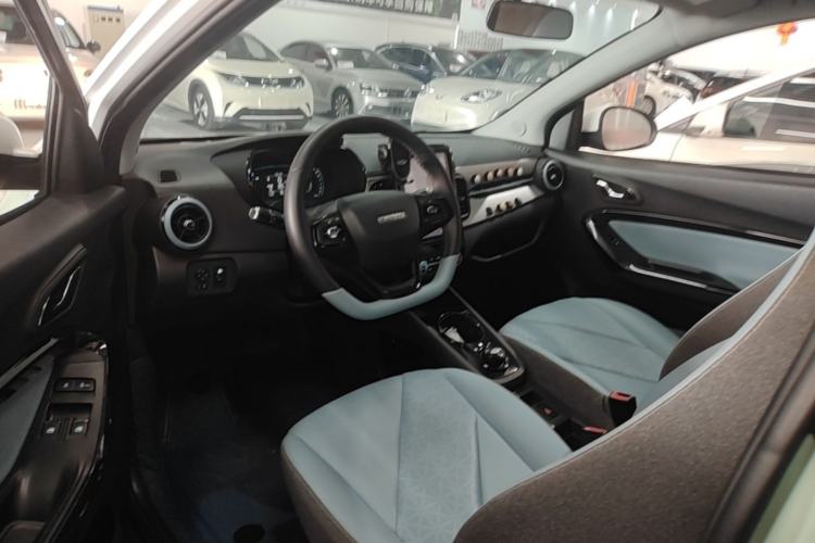 Used Chery QQ Little Ant 2022 Sweet Pink Edition Half-Sugar Version Lithium Iron Phosphate 30 kW 301 km Left Front Seat