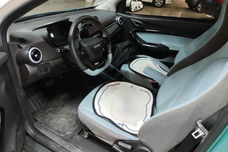 Used Chery QQ Little Ant 2022 Revised Version Sweet Pink Edition Half-Sugar Version Lithium Iron Phosphate 30.7 kWh 30 kW 301 km Left Front Seat