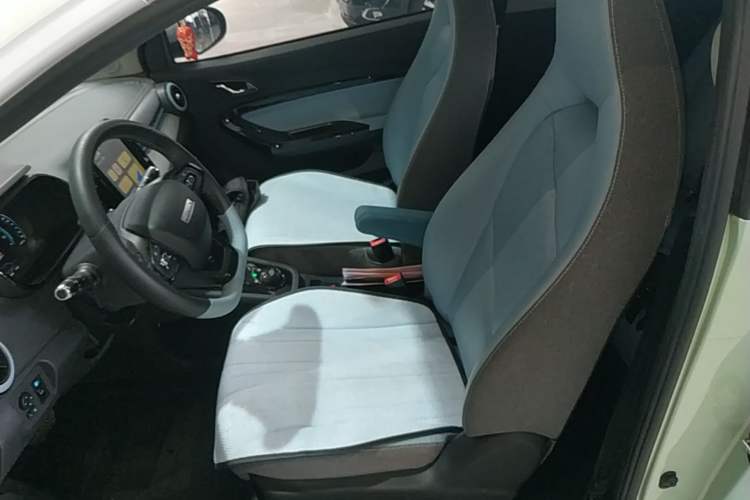 Used Chery QQ Little Ant 2022 Updated Version Sweet Pink Edition Full Sugar Version Lithium Iron Phosphate 30.7 kWh 30 kW 301 km Left Front Seat