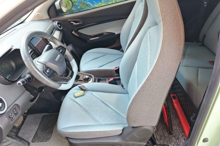 Used Chery QQ Little Ant 2022 Sweet Pink Edition Full-Sugar Version 3-Cell Lithium 30kW 301km Left Front Seat