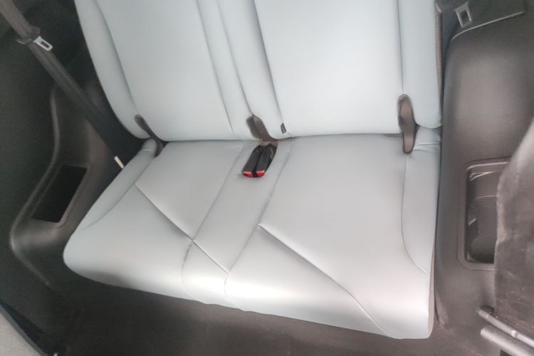 Used Chery QQ Little Ant 2022 Sweet Pink Edition Full-Sugar Version 3-Cell Lithium 30kW 301km Left Rear Seat