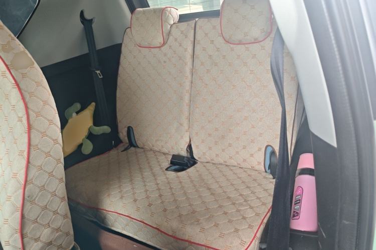 Used Chery QQ Little Ant 2022 Sweet Pink Edition Half-Sugar Version 3-Cell Lithium 30kW 301km Left Rear Seat