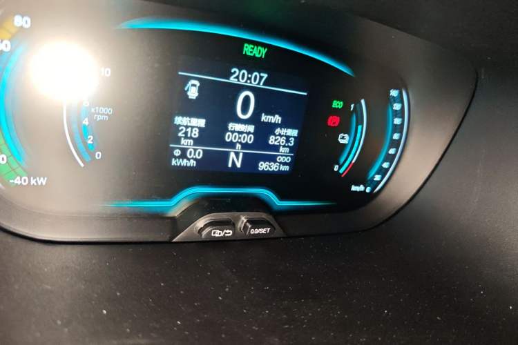 Used Chery QQ Little Ant 2022 Sweet Pink Edition Half-Sugar Version Lithium Iron Phosphate 30 kW 301 km Odometer Close Up