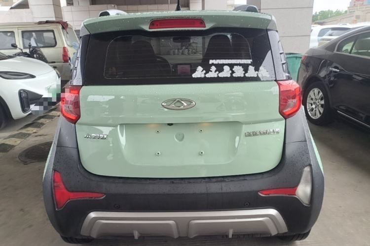 Used Chery QQ Little Ant 2022 Revised Version Sweet Pink Edition Half-Sugar Version Lithium Iron Phosphate 30.7 kWh 30 kW 301 km Rear