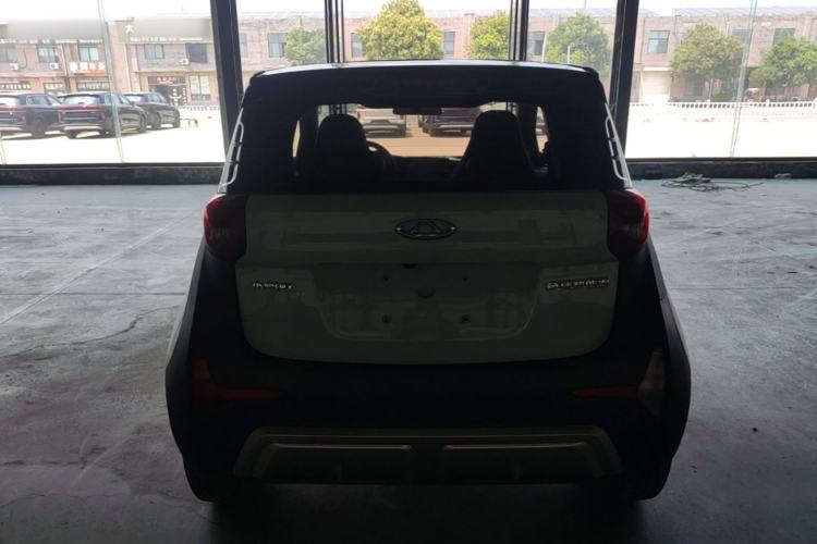 Used Chery QQ Little Ant 2022 Sweet Pink Edition Half-Sugar Version 3-Cell Lithium 30kW 301km Rear