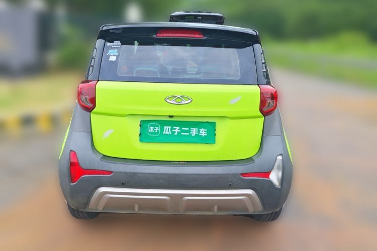 Used Chery QQ Little Ant 2022 Revised Version Sweet Pink Edition Half-Sugar Version Lithium Iron Phosphate 30.7 kWh 30 kW 301 km Rear