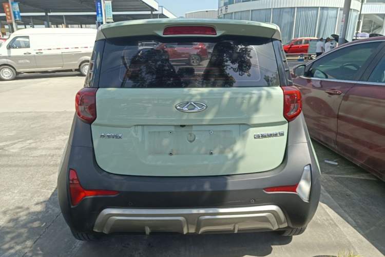 Used Chery QQ Little Ant 2022 Sweet Pink Edition Half-Sugar Version Lithium Iron Phosphate 29.2 kWh 30 kW 301 km Rear
