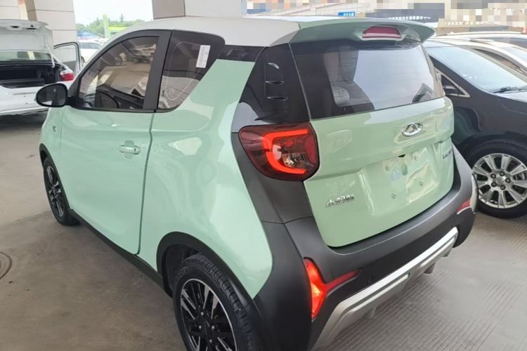 Used Chery QQ Little Ant 2022 Revised Version Sweet Pink Edition Half-Sugar Version Lithium Iron Phosphate 30.7 kWh 30 kW 301 km Rear Left 45 Deg