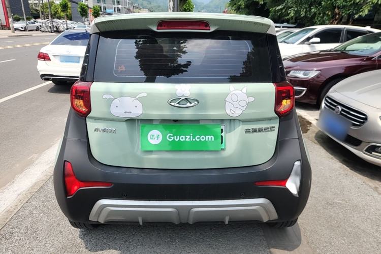 Used Chery QQ Little Ant 2022 Restyled Version Sweet Pink Edition Half-Sugar Version 28.8 kWh 30 kW 301 km Rear