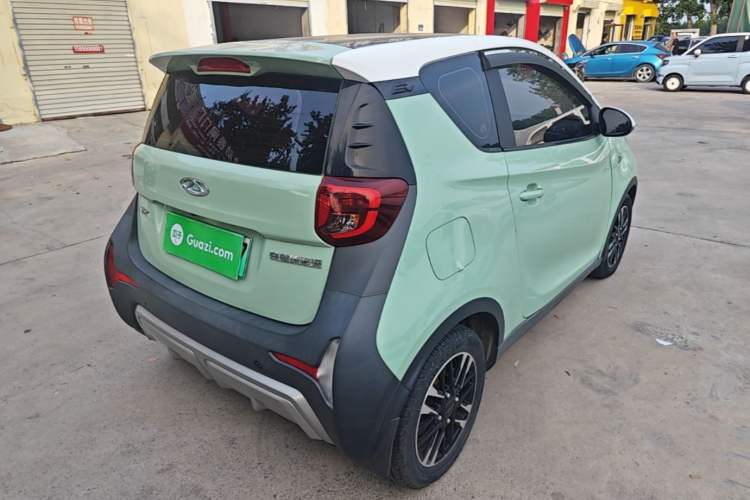 Used Chery QQ Little Ant 2022 Sweet Pink Edition Half-Sugar Version Lithium Iron Phosphate 30 kW 301 km Rear Right 45 Deg