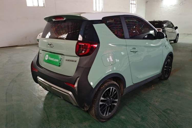 Used Chery QQ Little Ant 2022 Revised Version Sweet Pink Edition Half-Sugar Version Lithium Iron Phosphate 30.7 kWh 30 kW 301 km Rear Right 45 Deg