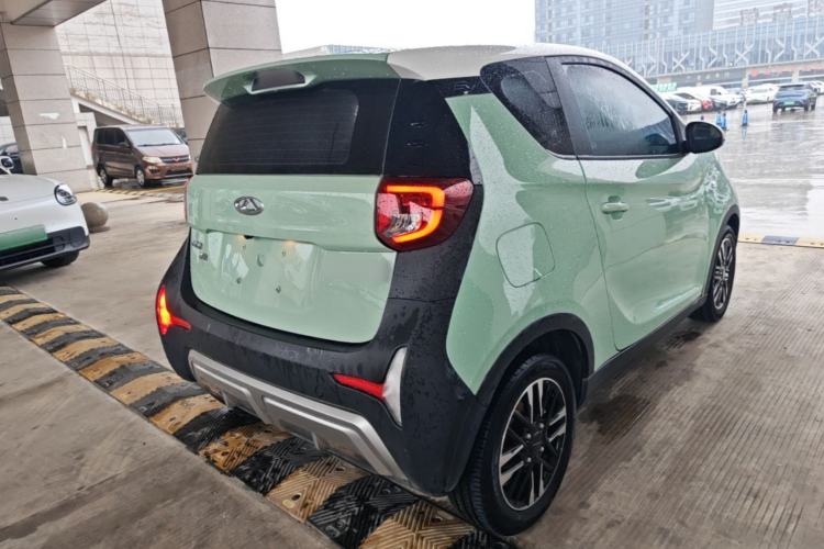 Used Chery QQ Little Ant 2022 Sweet Pink Edition Half-Sugar Version Lithium Iron Phosphate 29.2 kWh 30 kW 301 km Rear Right 45 Deg