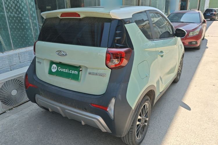 Used Chery QQ Little Ant 2022 Restyled Version Sweet Pink Edition Half-Sugar Version 30.6 kWh 30 kW 301 km Rear Right 45 Deg