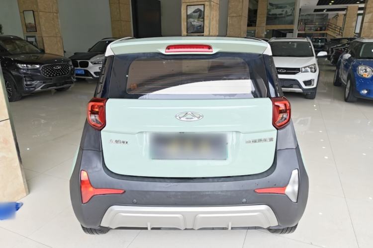 Used Chery QQ Little Ant 2022 Restyled Version Sweet Pink Edition Half-Sugar Version 30.6 kWh 30 kW 301 km Rear