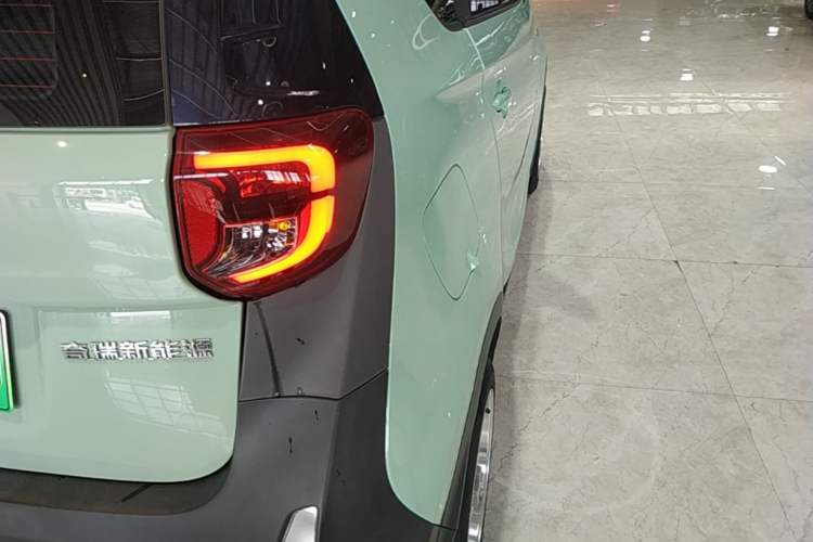 Used Chery QQ Little Ant 2022 Updated Version Sweet Pink Edition Full Sugar Version Lithium Iron Phosphate 30.7 kWh 30 kW 301 km Right Rear Taillight